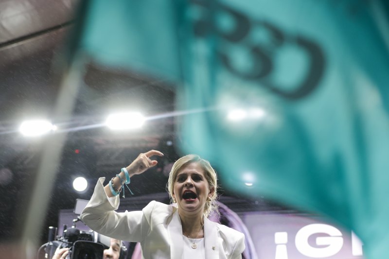 [산호세(코스타리카)=신화/뉴시스]1일 치러진 코스타리카 대통령선거에 승리한 집권당 후보 로라 페르난데스가 수도 산호세에서 승리 축하 행사에 참석하고 있다. 2026.02.02.