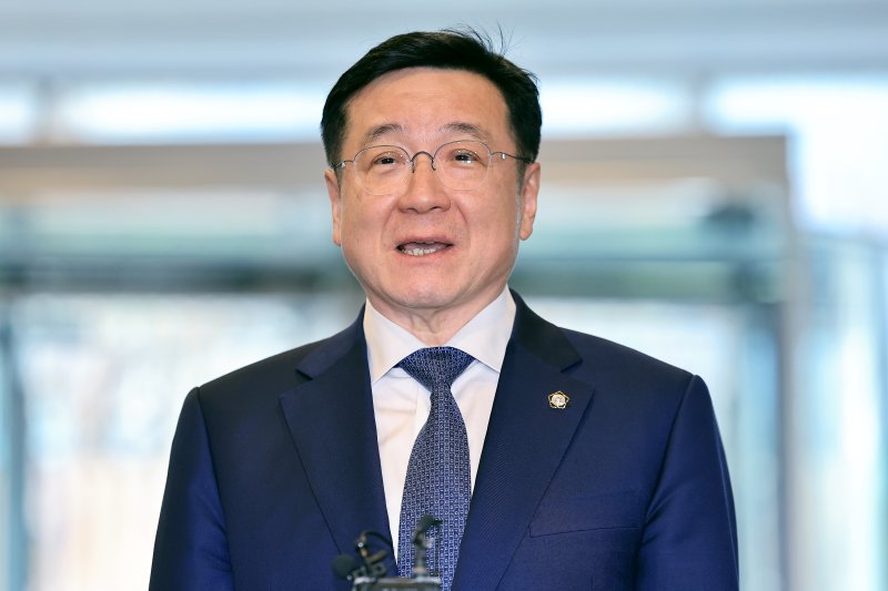 이찬희 삼성 준감위원장 4기도 이끈다