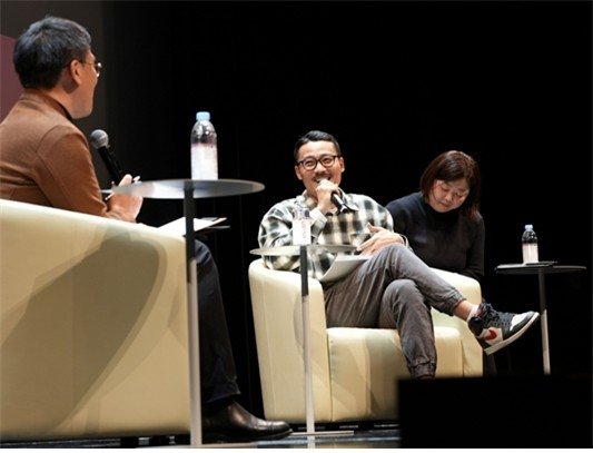 '작가와의 대화'에 참석한 최규석 작가 (출처=연합뉴스)