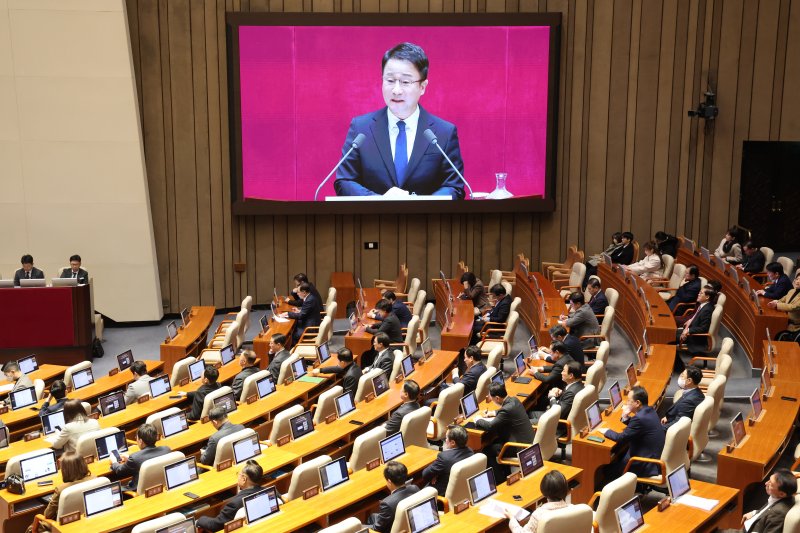 한병도 더불어민주당 원내대표가 3일 서울 여의도 국회에서 열린 제432회국회(임시회) 제2차 본회의에서 국정에 관한 교섭단체 대표연설을 하고 있다. 2026.2.3/뉴스1 ⓒ News1 신웅수 기자