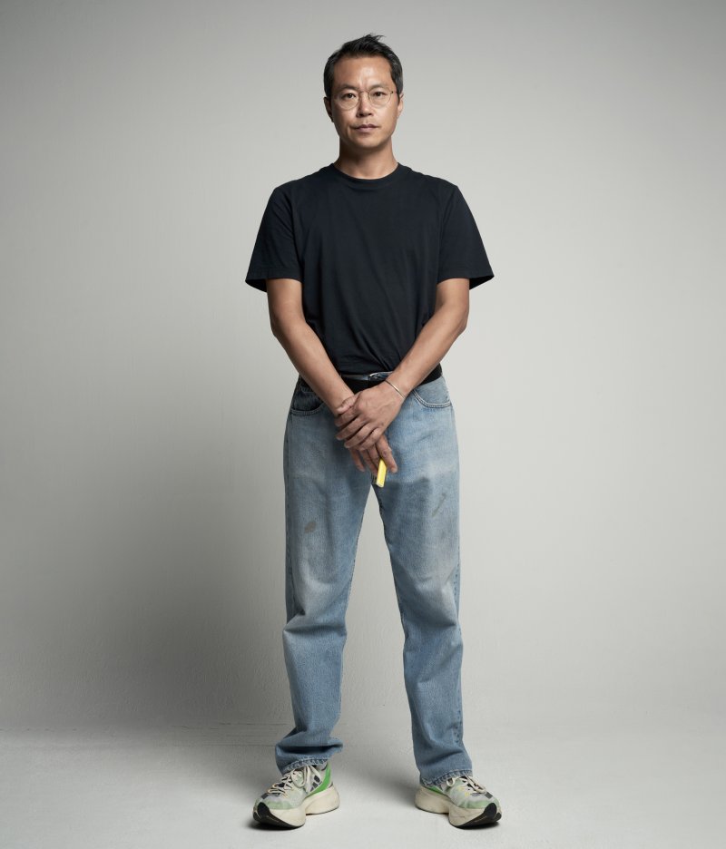 "비우듯 채워내는 서울 가변 풍경"…'직장인들' 부장님 백현진 '서울 신택스'전