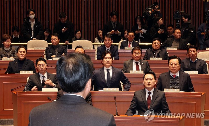 국민의힘 의원총회 (출처=연합뉴스)