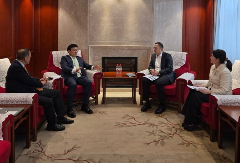 지영모 이사장 중국국제무역촉진위원회 본부 예방 (출처=연합뉴스)