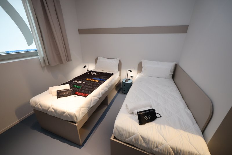 3일(현지시간) 2026 밀라노 코르티나 동계올림픽에 참가한 대한민국 선수단 본진이 묵는 올림픽 빌리지 내 선수촌의 숙소가 공개되고 있다. 2026.2.3/뉴스1 ⓒ News1 김진환 기자