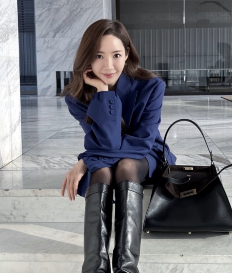 박민영, 인형 미모에 깜짝…고급진 분위기