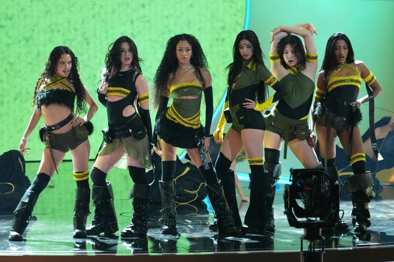 '그래미' 케데헌&middot;캣츠아이, '핫100' 2곡씩 진입…엑스지(XG) '빌보드200' 자체 최고