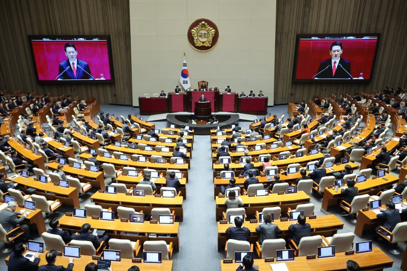 [서울=뉴시스] 김금보 기자 = 장동혁 국민의힘 대표가 4일 오전 서울 여의도 국회에서 열린 제432회국회(임시회) 제3차 본회의에서 국정에 관한 교섭단체 대표연설을 하고 있다. 2026.02.04. kgb@newsis.com