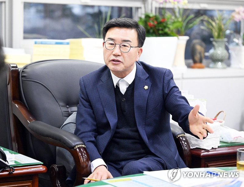 완주군의회 유의식 의장 (출처=연합뉴스)