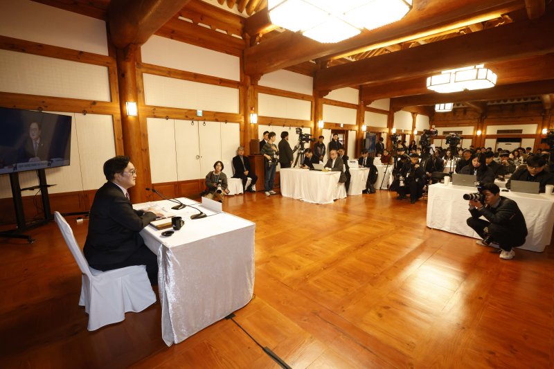 우원식 국회의장이 5일 서울 여의도 국회 사랑재에서 신년 기자회견을 하고 있다. 2026.2.5/뉴스1 ⓒ News1 국회사진기자단