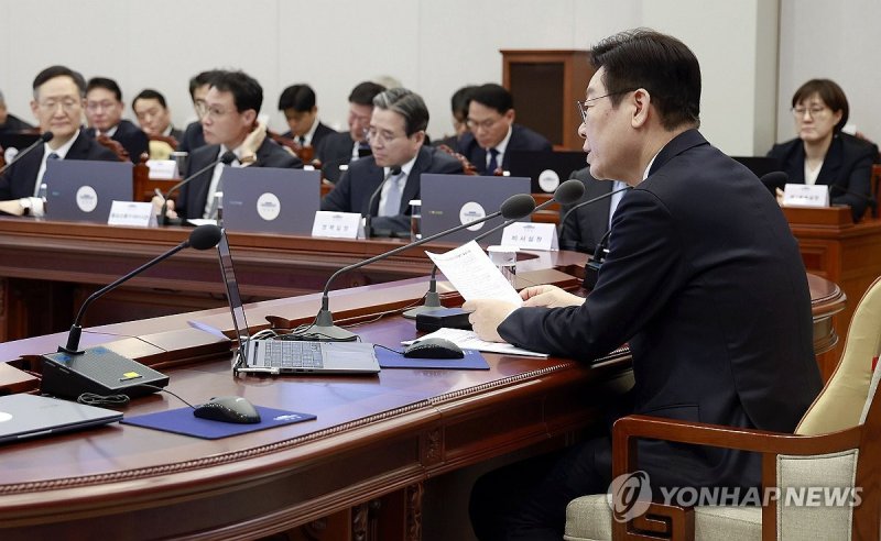 이재명 대통령, 수석보좌관회의 발언 (출처=연합뉴스)