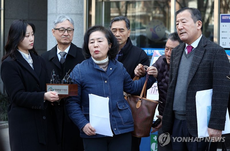 심경 밝히는 김영선…1심 무죄 (출처=연합뉴스)