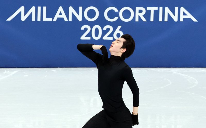 피겨 차준환이 2026 밀라노·코르티나담페초 동계올림픽 개막을 하루 앞둔 5일(현지시간) 이탈리아 밀라노 아이스 스케이팅 아레나에서 훈련하고 있다. 2026.2.5/뉴스1 ⓒ News1 김진환 기자