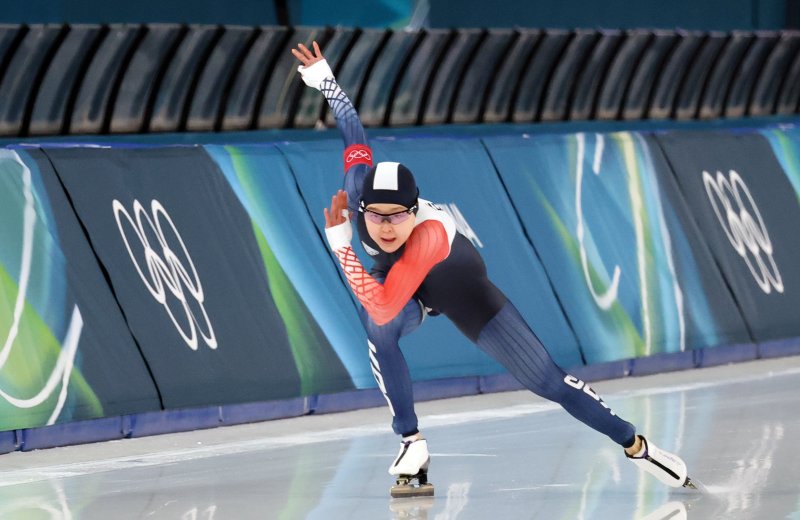 2026 밀라노·코르티나담페초 동계올림픽 개막을 이틀 앞둔 4일(현지시간) 이탈리아 밀라노 스피드스케이팅 스타디움에서 열린 여자 스피드스케이팅 500m 테스트 경기에 출전한 김민선이 역주를 펼치고 있다. 2026.2.4/뉴스1 ⓒ News1 김진환 기자