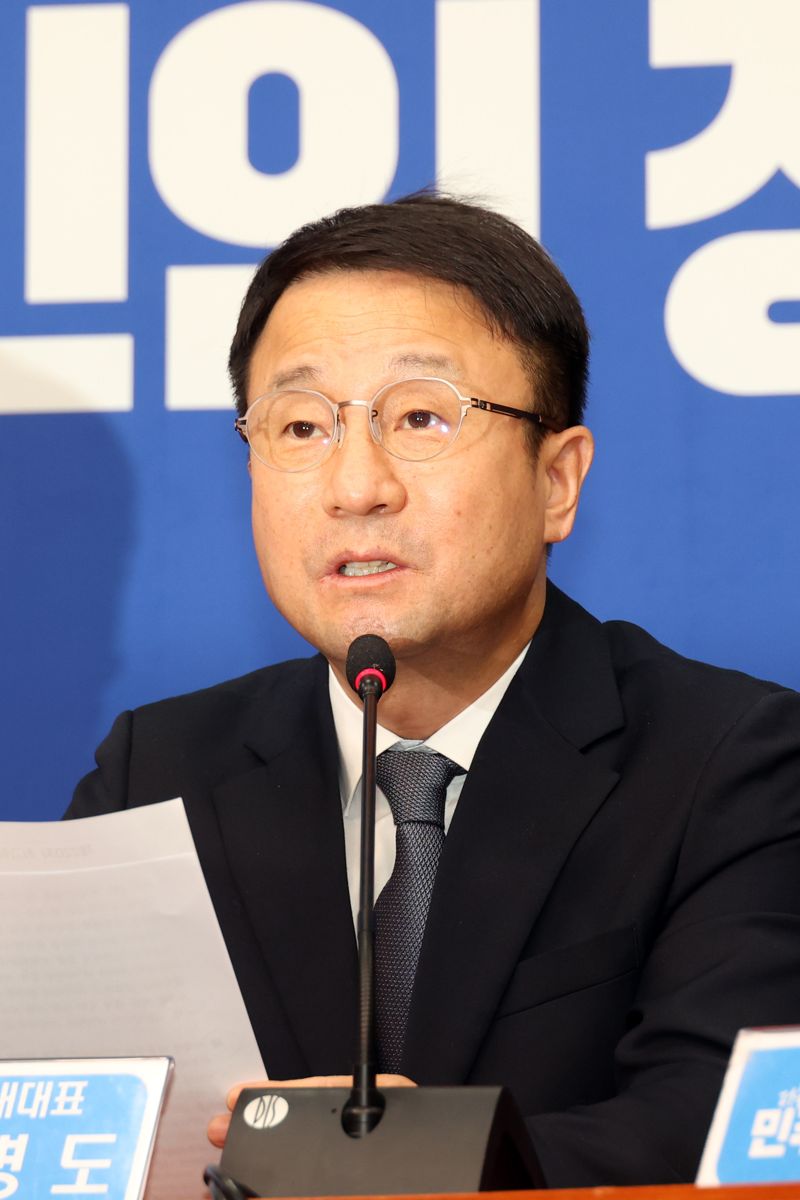 더불어민주당 한병도 원내대표가 6일 국회에서 열린 최고위원회의에서 발언하고 있다. 사진=서동일 기자