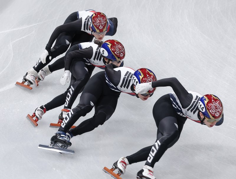 2026 밀라노·코르티나담페초 동계올림픽 개막을 사흘 앞둔 3일(현지시간) 이탈리아 밀라노 아이스스케이팅 아레나에서 쇼트트랙 최민정이 훈련을 하고 있다. 2026.2.4/뉴스1 ⓒ News1 김성진 기자