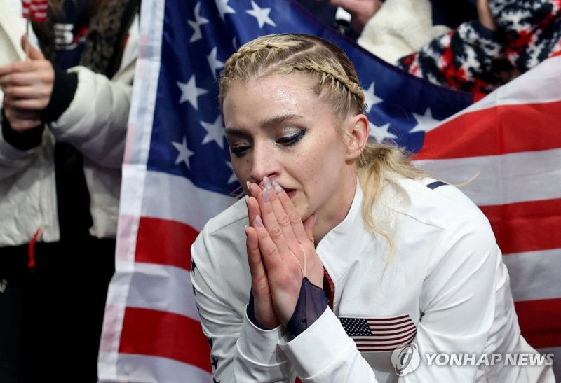 [올림픽] 성소수자 미국 피겨 글렌, 사이버 공격에 SNS 폐쇄
