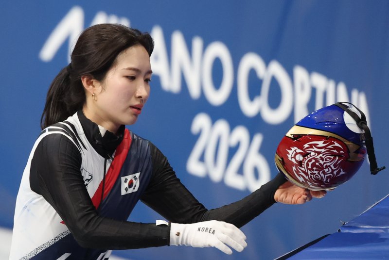 "고의 아니야? 무릎 꿇고 사과해"... 韓 네티즌 분노 폭발, 美 선수 SNS 폐쇄