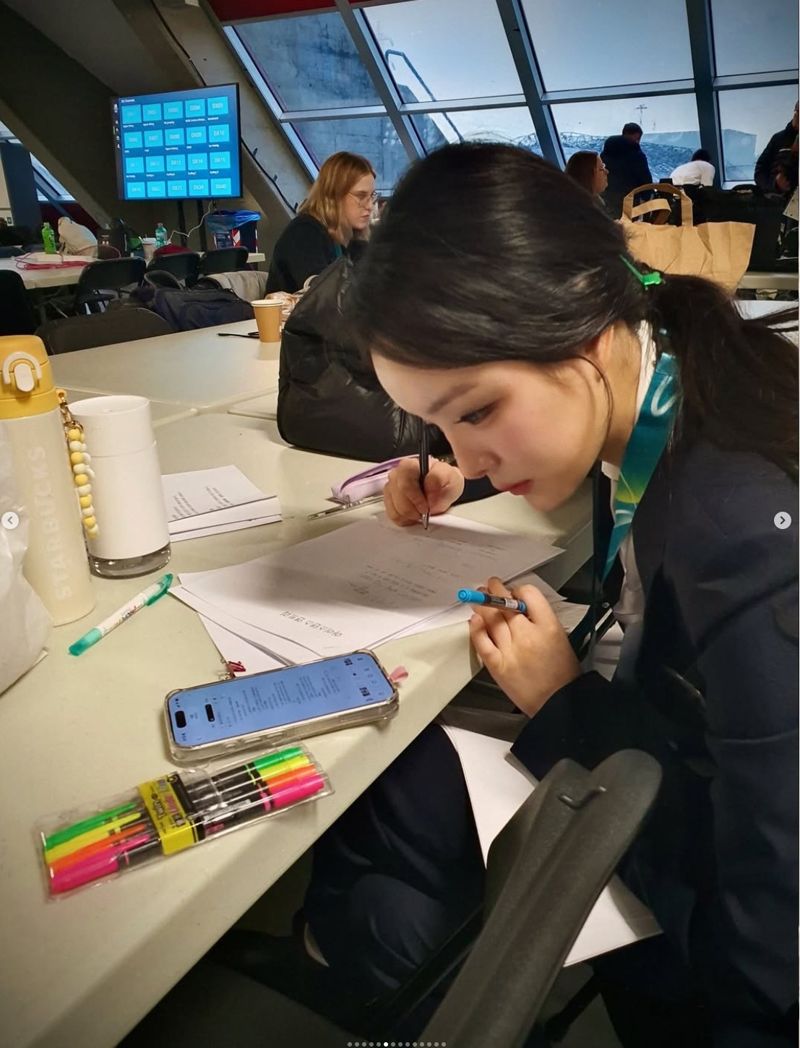 "김연아인 줄"… 日 열도 뒤집은 '아이돌급 미모' 韓 해설위원 누구? [2026 밀라노]