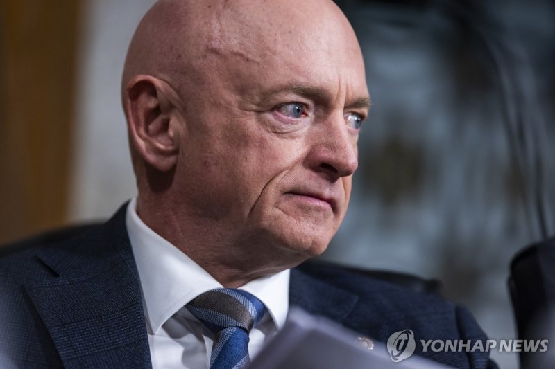 마크 켈리 연방 상원의원(민주·애리조나)연합뉴스