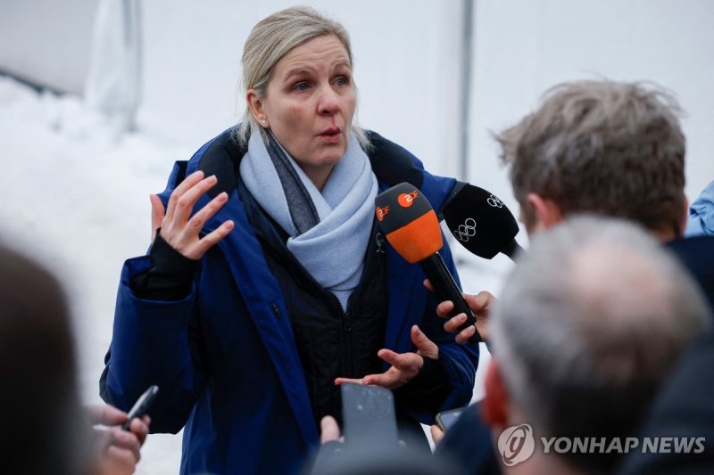 [올림픽] IOC, 추모 헬멧 강행 의지 밝힌 우크라이나 선수 출전 금지(종합)