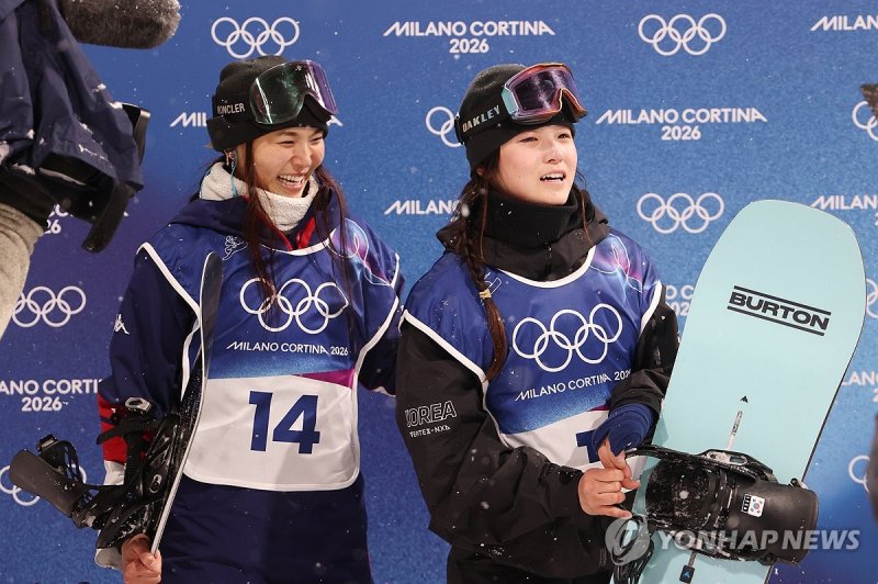 한국 설상 첫 금메달 획득한 최가온 (출처=연합뉴스)