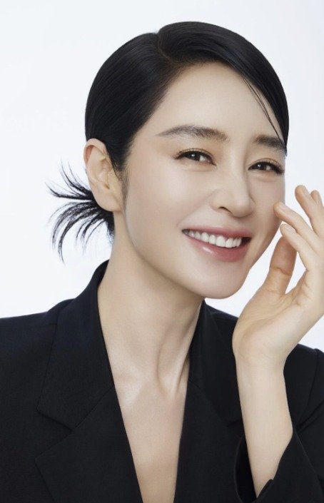 김혜수, 55세 믿기지 않는 동안미모…볼수록 감탄만 [N샷]