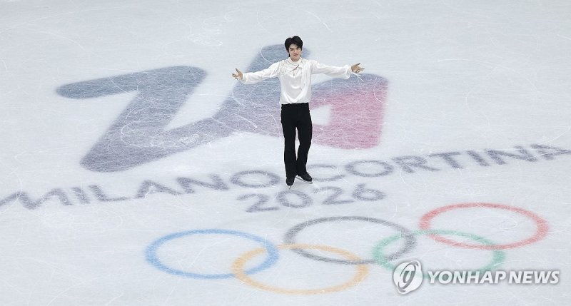 [올림픽] 0.98점에 메달 놓친 차준환, 그래도 웃었다…"최고 선물은 휴식"