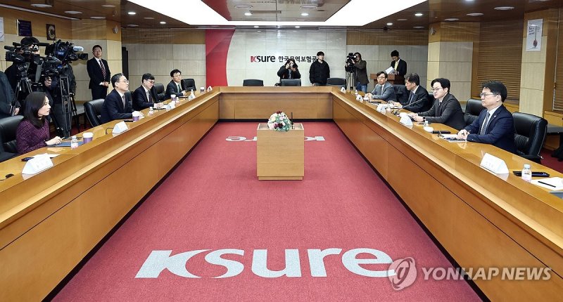 발언하는 김정관 장관 (출처=연합뉴스)