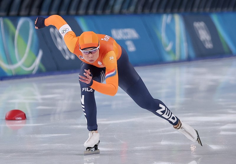네덜란드 스피드스케이팅 유타 레이르담이 15일(현지시간) 이탈리아 밀라노 스피드스케이팅 스타디움 열린 2026 밀라노·코르티나담페초 동계올림픽 스피드스케이팅 여자 500m에서 질주하고 있다.뉴스1