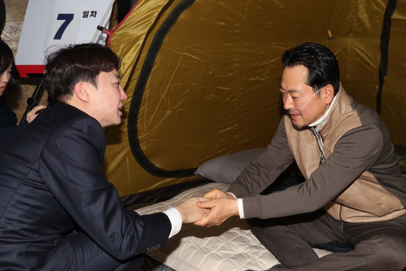 '연대 없다' 이준석 지방선거 마이웨이?…국힘과 선거 연대 가능성은