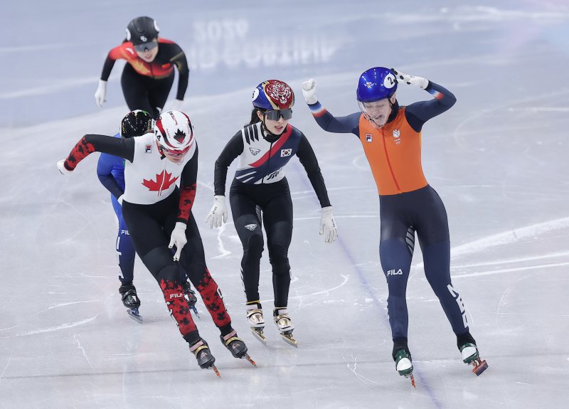 '신성' 김길리, 쇼트트랙 1000m 동메달…남자 계주 결선행(종합)[올림픽]