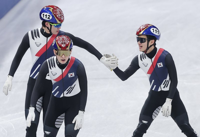 '신성' 김길리, 쇼트트랙 1000m 동메달…남자 계주 결선행(종합)[올림픽]