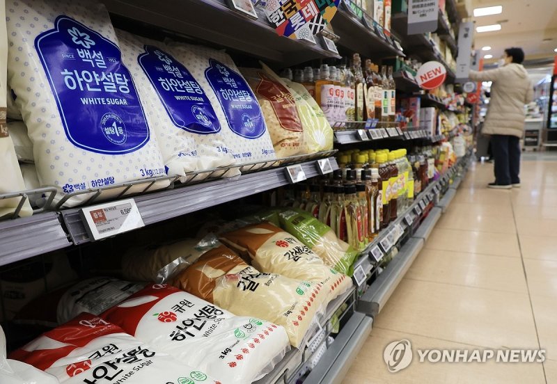 공정위, 설탕 3사에 과징금 4천83억원 (출처=연합뉴스)