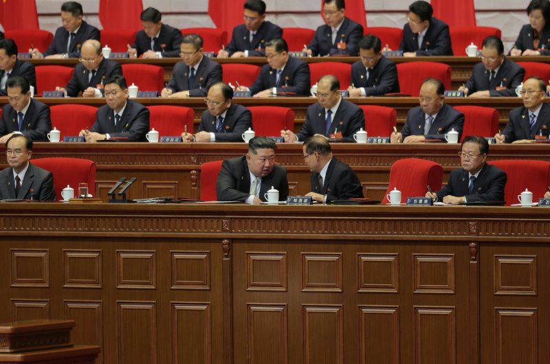 (평양 노동신문=뉴스1) = 북한 노동당 기관지 노동신문은 '제9차 노동당 대회'가 지난 19일 개막했다고 20일 보도했다. [국내에서만 사용가능. 재배포 금지. DB 금지. For Use Only in the Republic of Korea. Redistribution Prohibited] rodongphoto@news1.kr