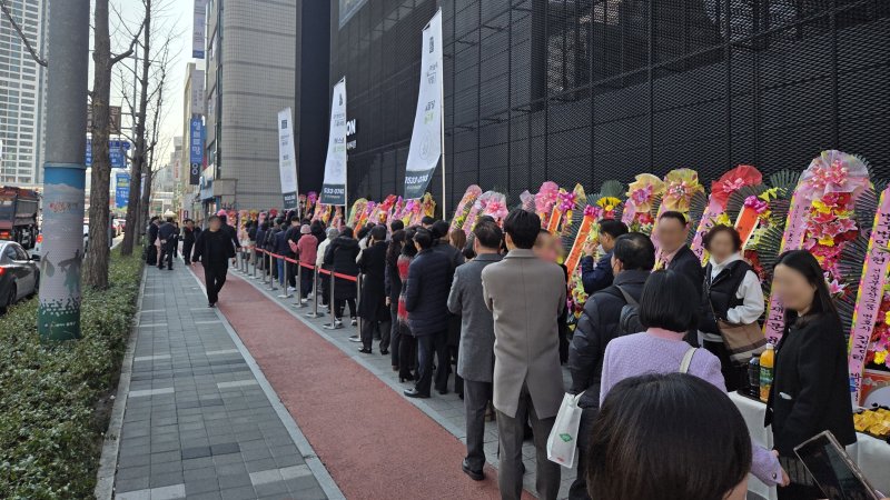 부산 '금정산 하늘채 루미엘' 견본주택 성황리 개관…"수요자 인산인해"