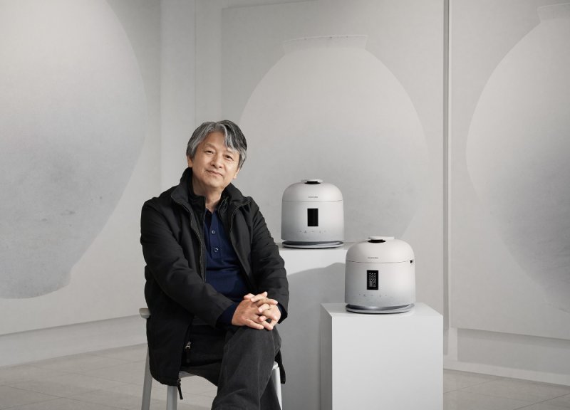 가전도 오브제처럼... 예술작가와 콜라보 눈길 - 뉴스 썸네일 이미지