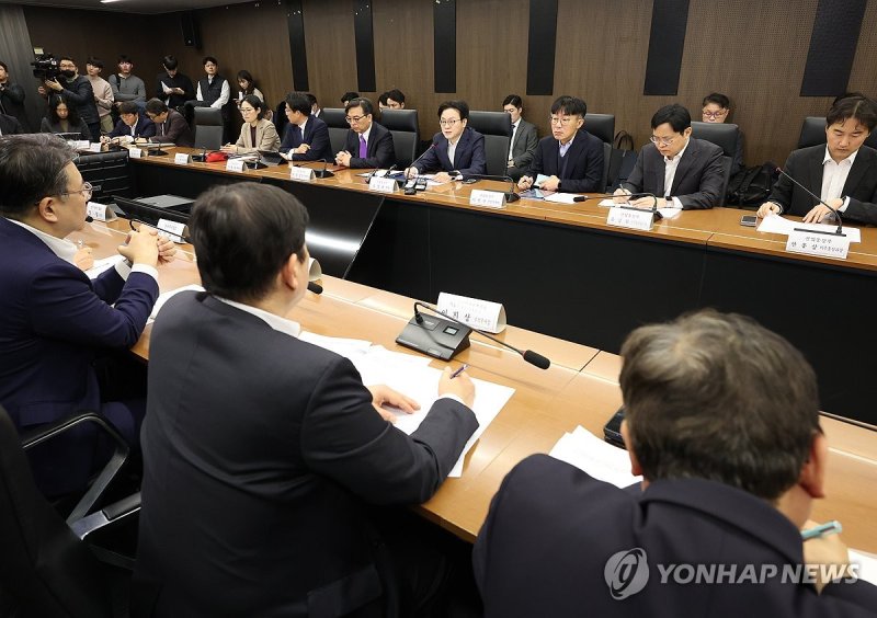 미 글로벌 관세 대책 논의 (출처=연합뉴스)