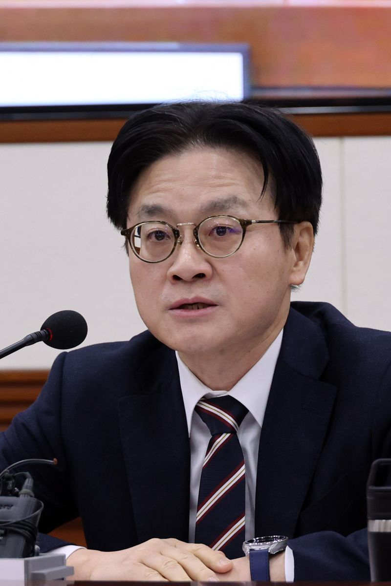 김정관 산업통상부 장관이 25일 서울 종로구 정부서울청사에서 열린 경제관계장관회의에서 발언하고 있다. 사진=서동일 기자