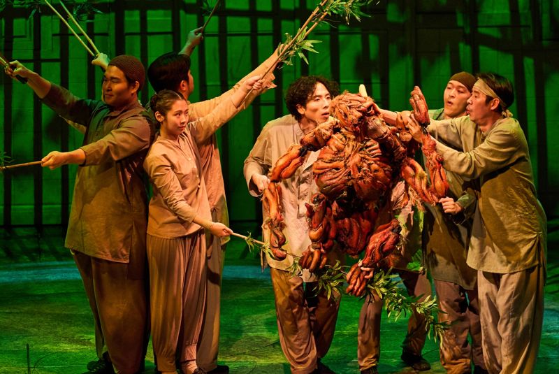 퍼펫티어 박재춘 김예진 임우영. 에스앤코 제공