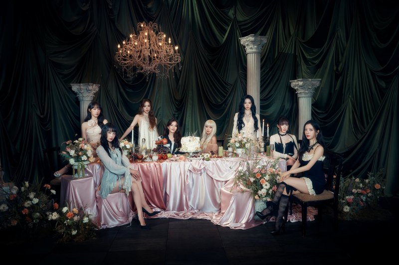 10주년 우주소녀 "저희의 가장 찬란한 시간, 함께해줘서 감사해요"