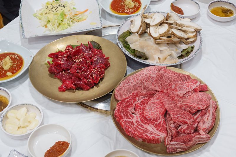 전남 장흥 대표 보양식 '장흥삼합'