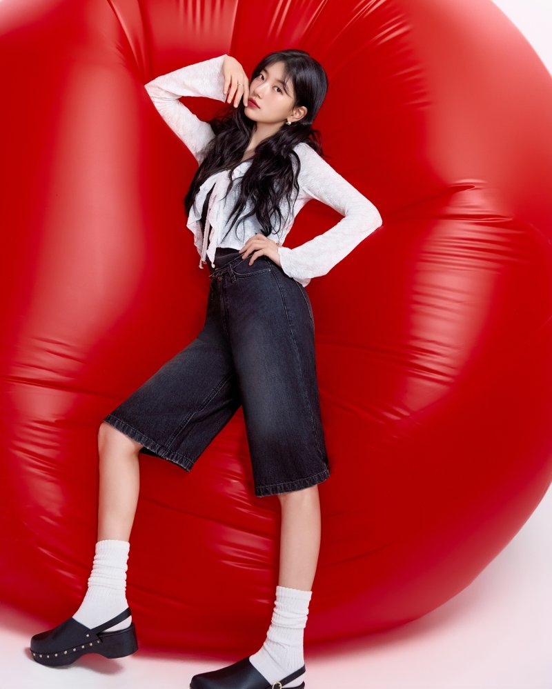 수지, 봄을 입었다…청순미 물씬[화보]