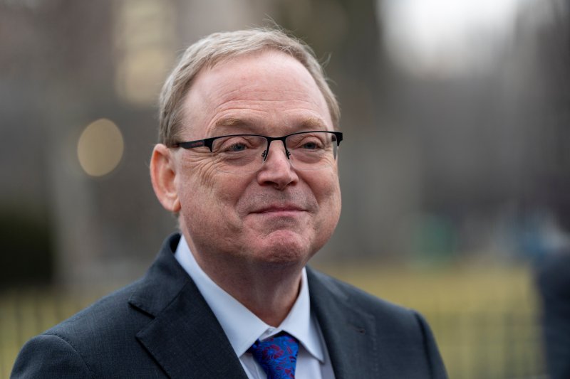 국가별 차등 관세 만지작거리는 美… "일부 국가 관세 15%로 올릴 것"