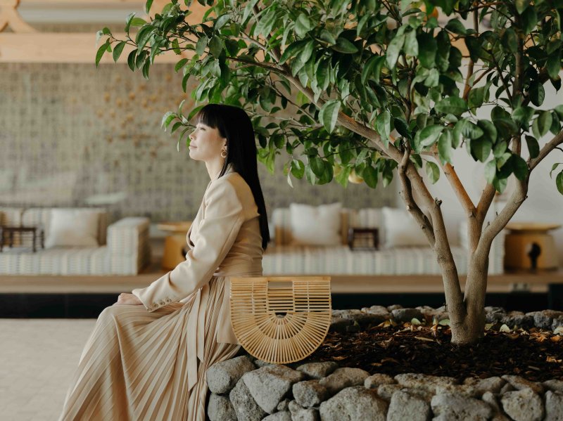 봄을 맞이한 JW 메리어트 제주의 로비. JW 메리어트 제주 제공