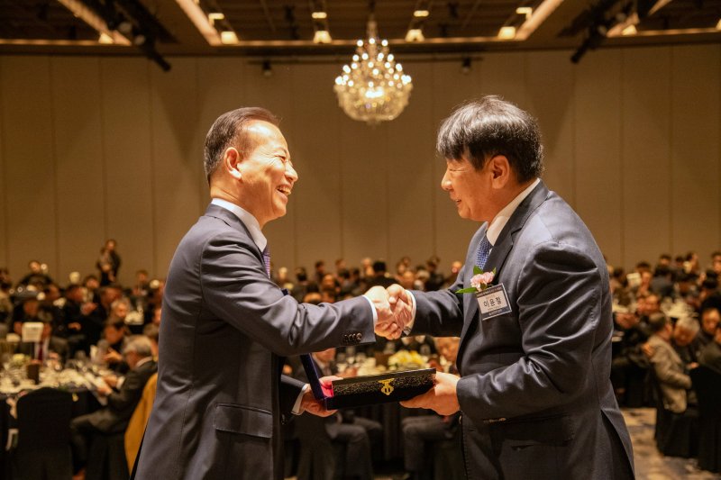 이윤철 한국해양대 총동창회장 "동문 결속력 강화" - 뉴스 썸네일 이미지
