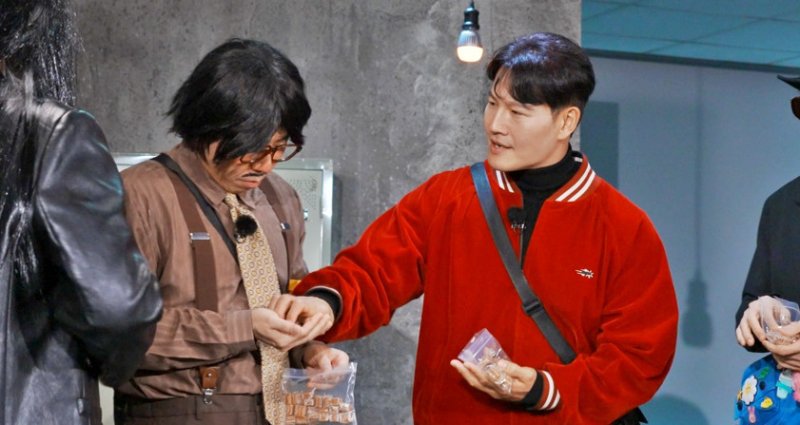 '런닝맨' 2년만에 '타짜' 특집 부활…BTS 뷔에 무너진 자존심 되찾나