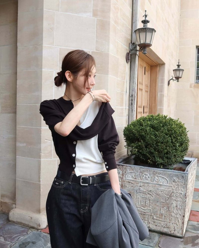 강민경, 얇아도 너무 얇은 개미허리…인형 같은 미모 [N샷]