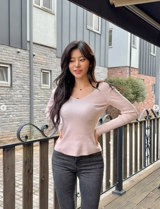 '운명전쟁49' 무당 노슬비, 이렇게 늘씬한데…"한때 100kg 넘었다" 고백