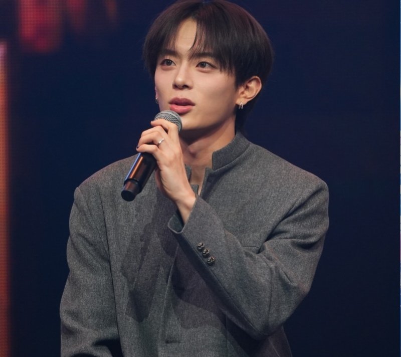 베리베리 강민, 亞 5개 도시 단독 팬미팅 성공적 마무리