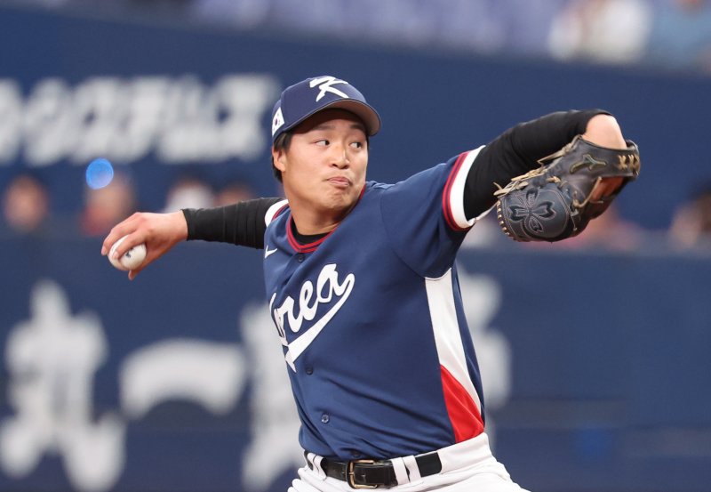 '김도영&middot;안현민&middot;문보경' 타선 세대교체는 끝났다… 뇌관은 '낯부끄러운 제구 난조' 마운드